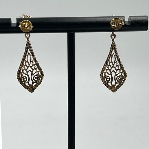 14k Yellow Gold Teardrop Filigree Lace Ornate Dangle Drop Earrings 2.1 grams - Picture 3 of 9